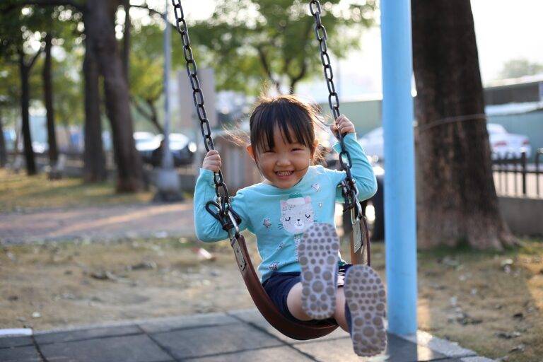 Mindful Aging: Embracing Grace and Wisdom in Every Stage of Life